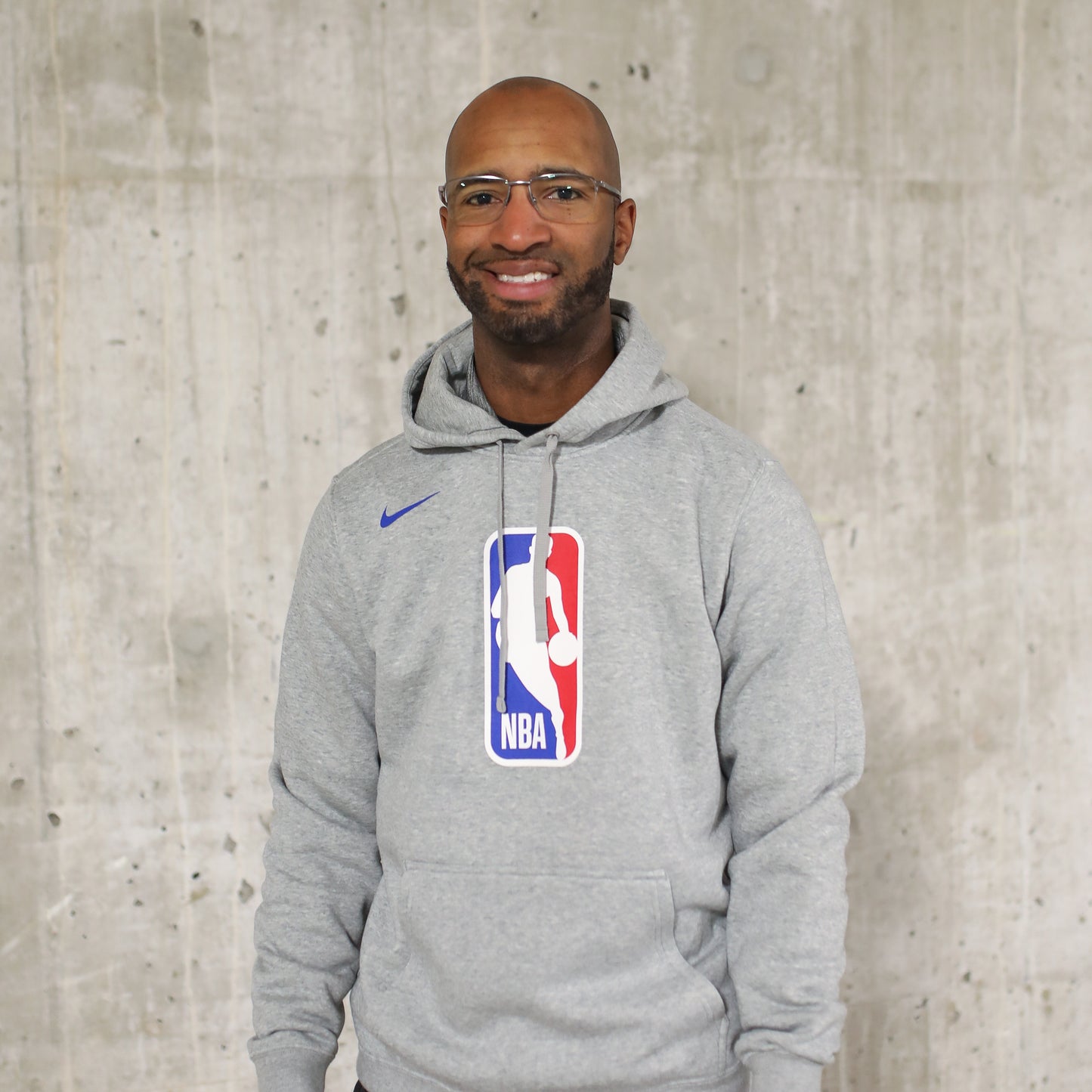 NIKE Club Fleece Hoodie - NBA Logo